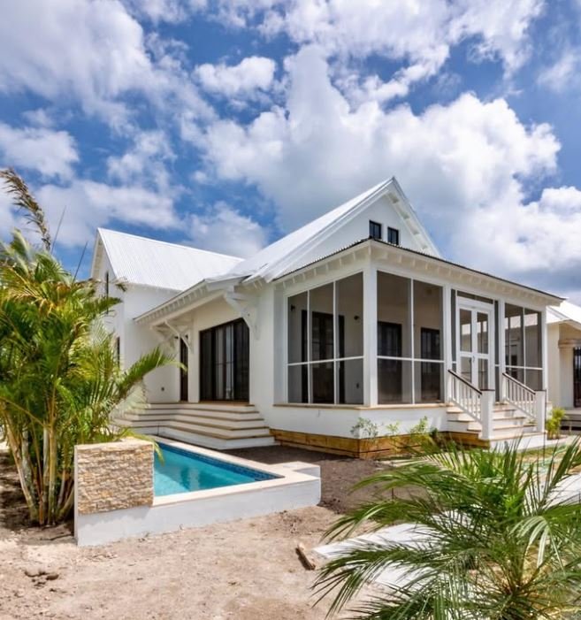 Who is Dustin Rennie and What is RE/MAX Belize Real Estate? Who is Dustin Rennie and What is RE/MAX Belize Real Estate?