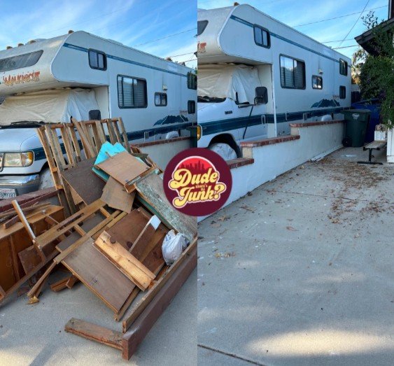 When Should You Hire a Pro for Thousand Oaks Couch Removal and Furniture Removal?