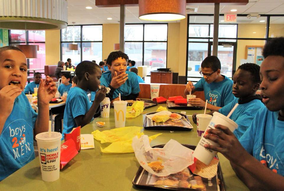 Volunteer Program for Youth Des Moines IA: Building Leaders Through Service and Opportunity